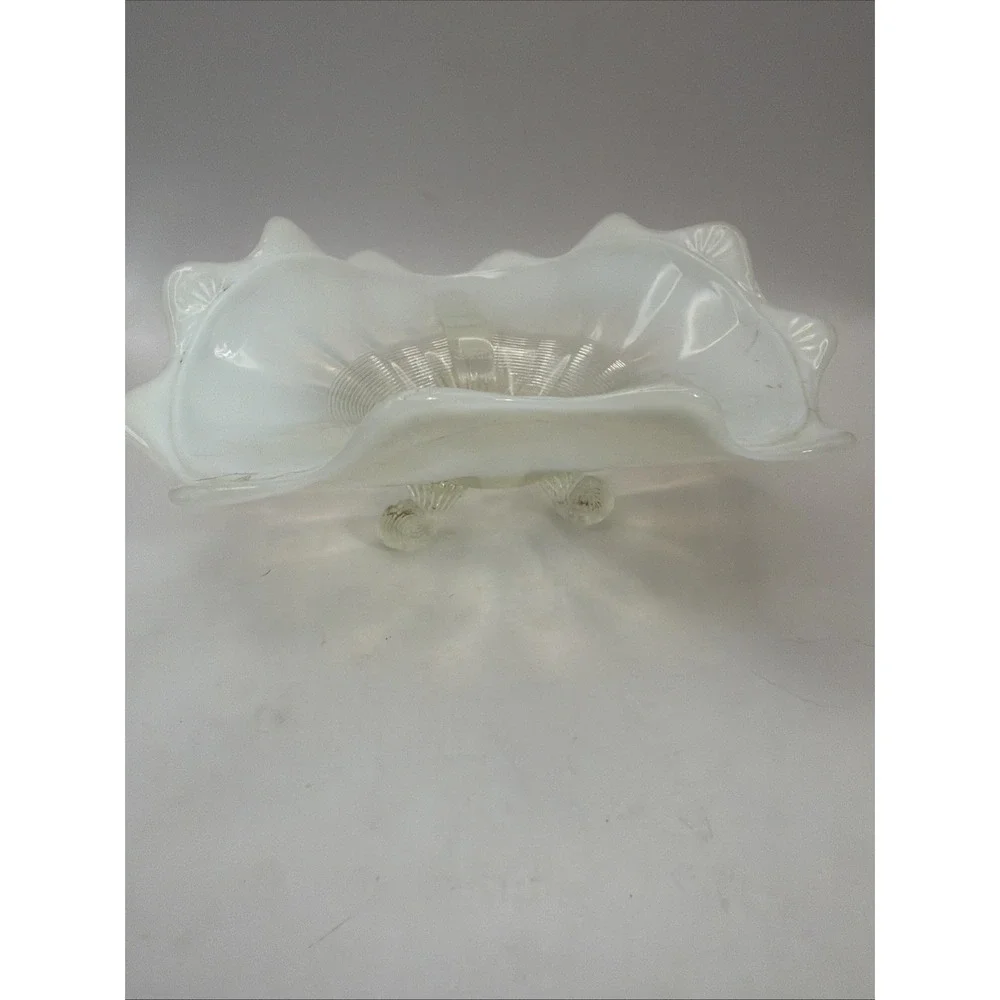 White Northwood Opalescent Glass Bowl Klondyke Three 3 Footed Antique